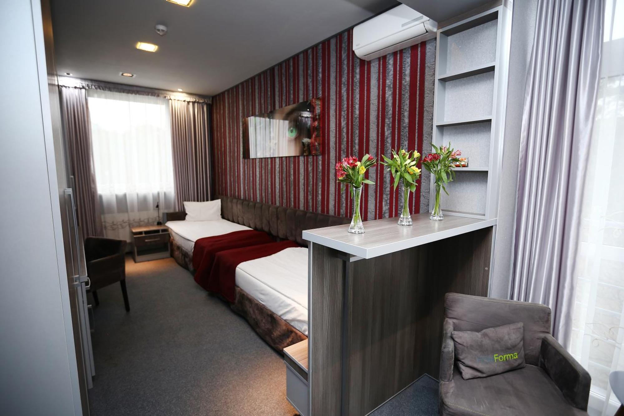 Forma Hotel